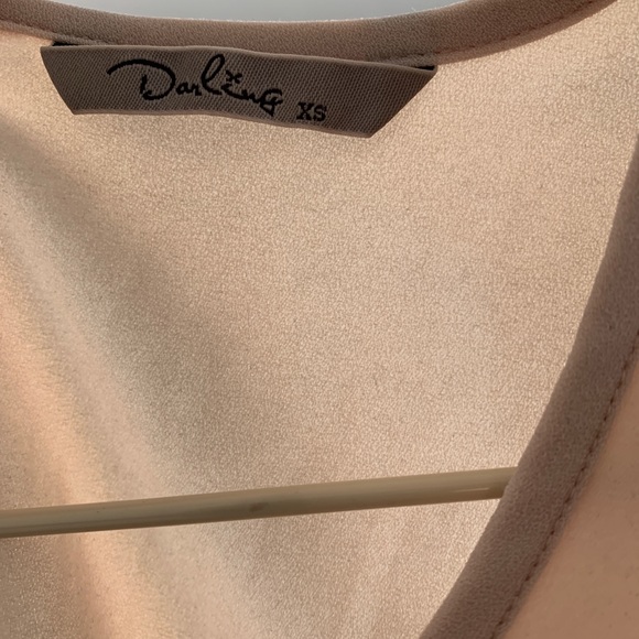 Darling bow tie shirt with sheer polka dot sleeves - Picture 4 of 4